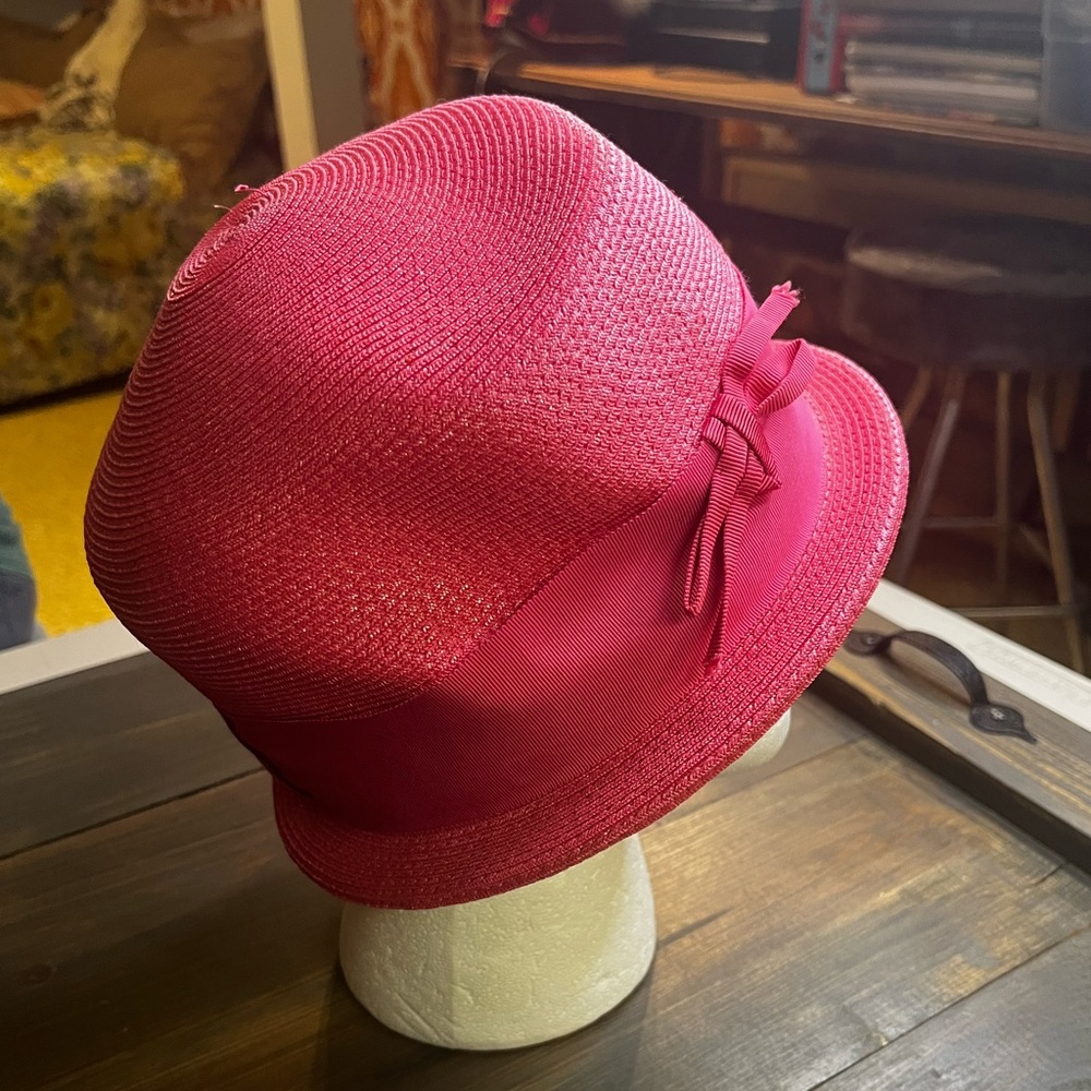 Vintage Pink Straw Hat Women’s Size 22 1/2 1950’s/60’s Unbranded